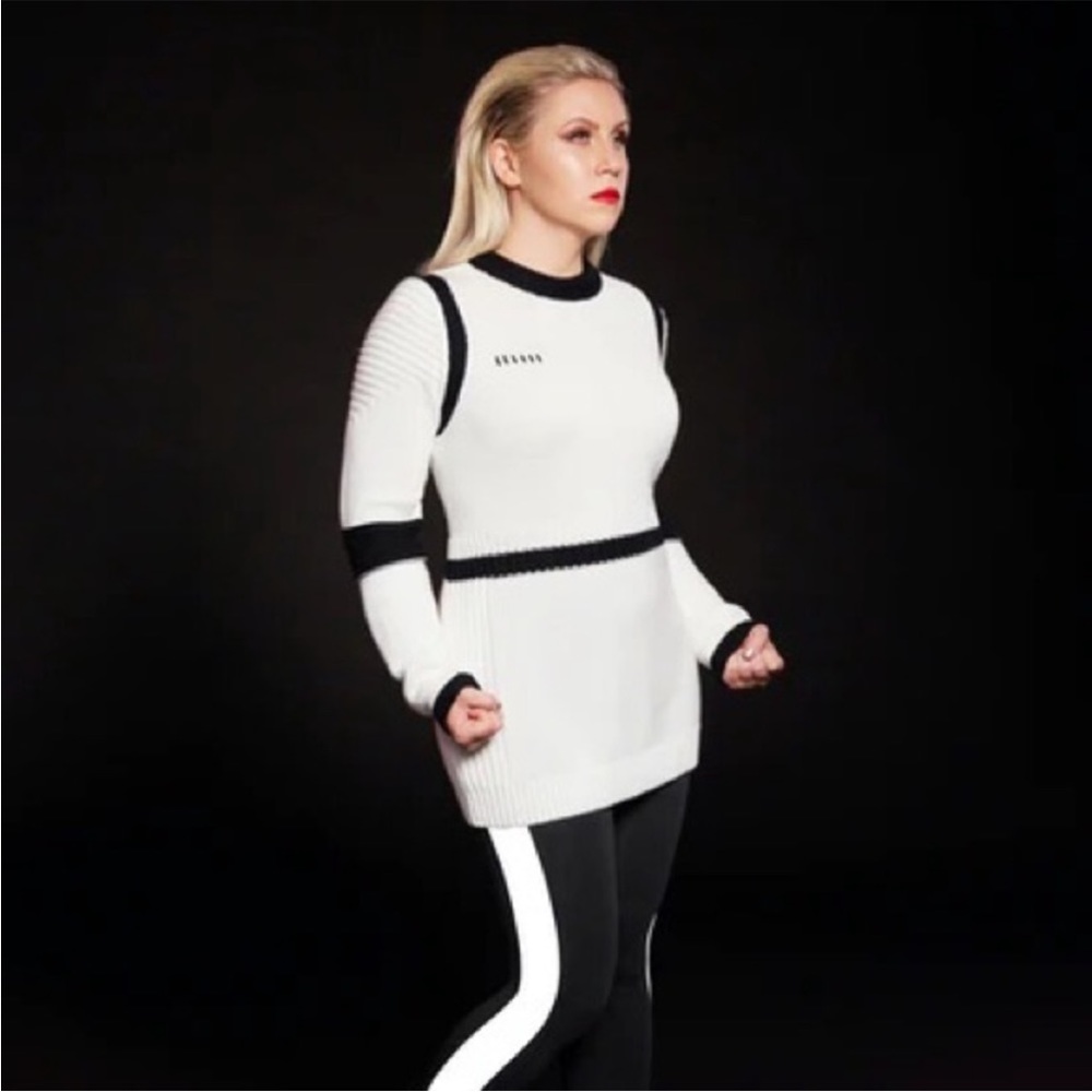 Her Universe XL Stormtrooper Star Wars Cosplay Sweater EUC